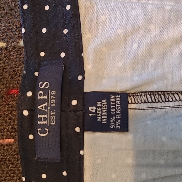 NWOT polka-dot skirt in a size 14 - Picture 3 of 3